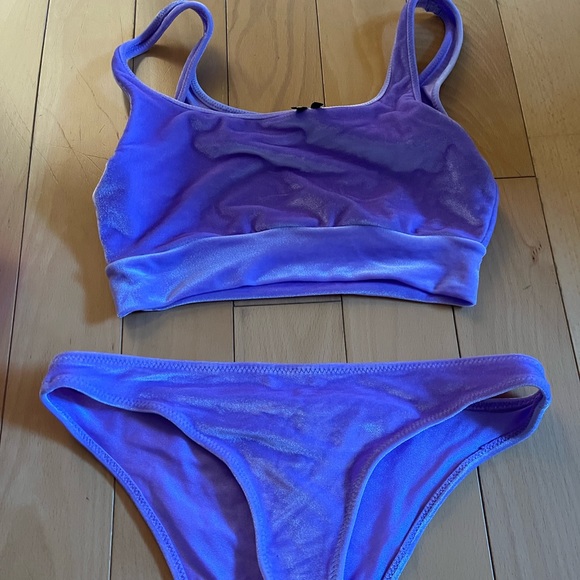 triangl swimwear Other - Triangl purple velvet bikini